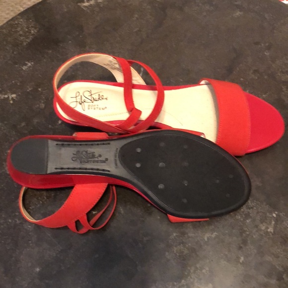 Life Stride - Picture 3 of 3